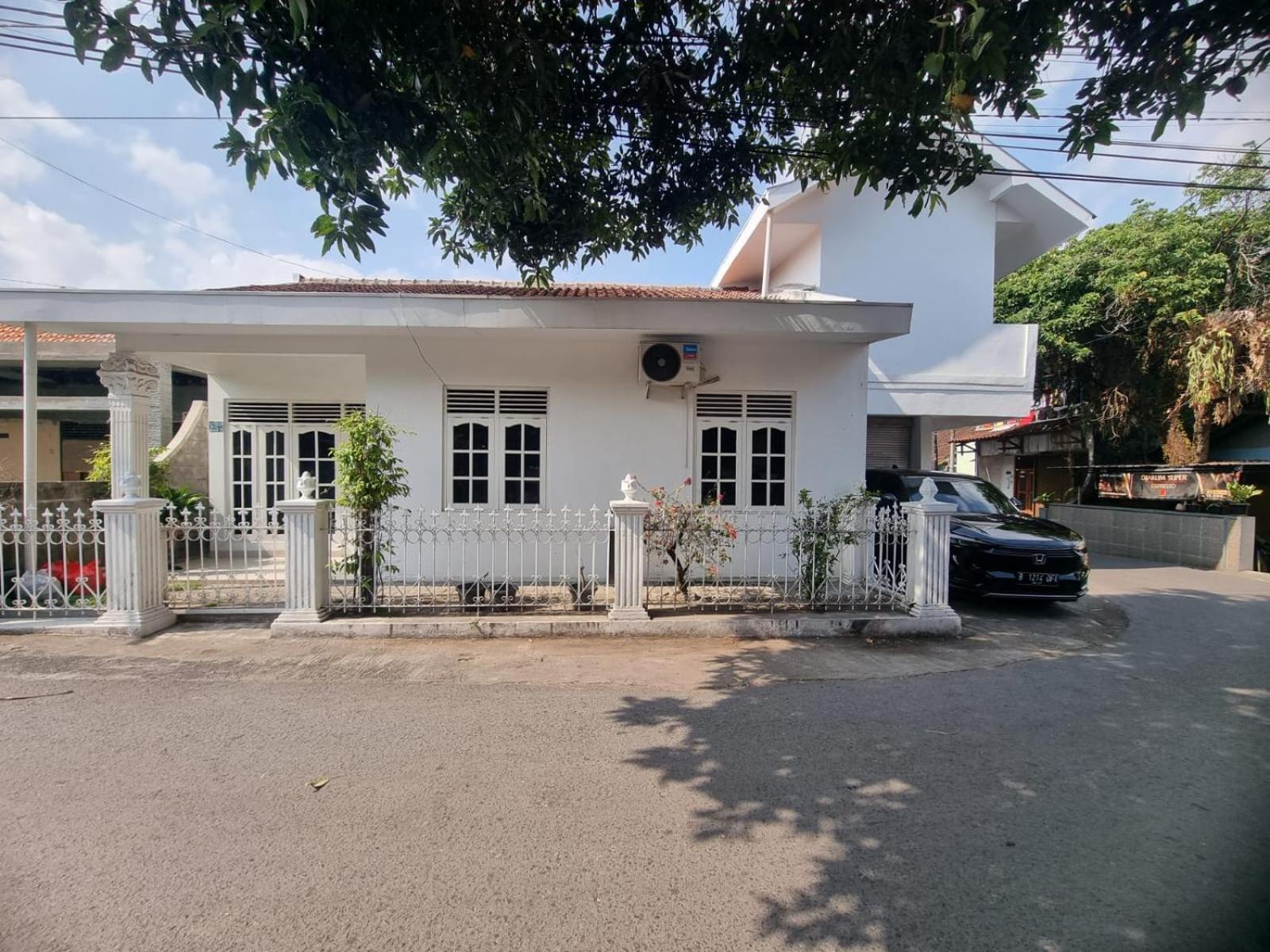 Kamiliya Homestay Ngabean Exterior foto